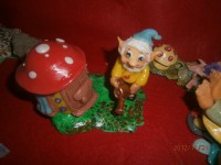 DUENDES DE PORCELANA
